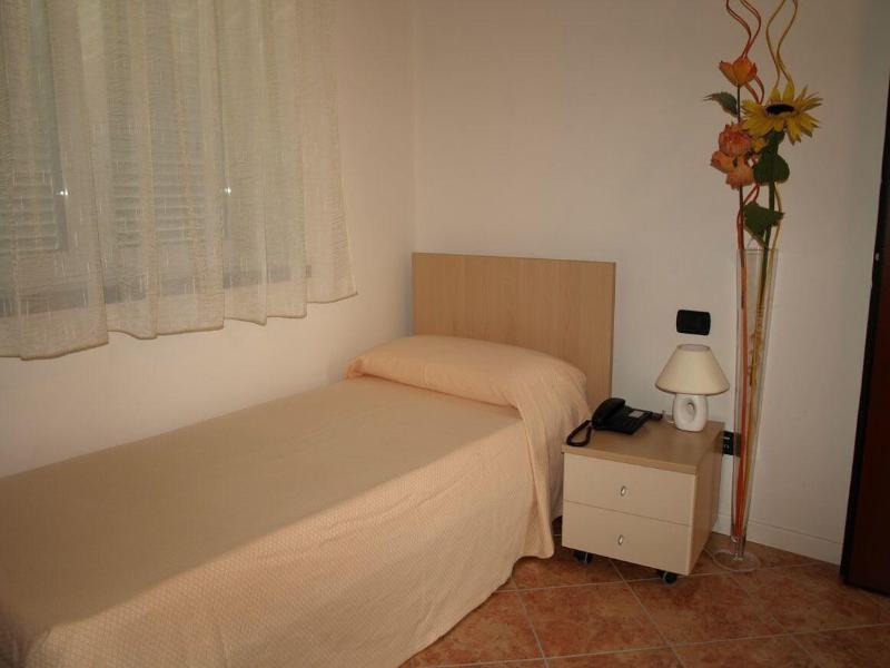 Hotel Karol 몬차 외부 사진