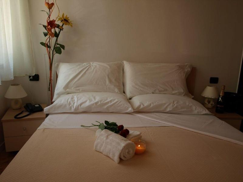 Hotel Karol 몬차 외부 사진
