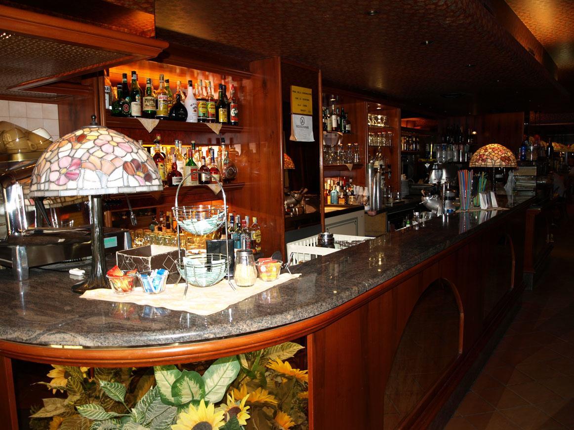 Hotel Karol 몬차 외부 사진